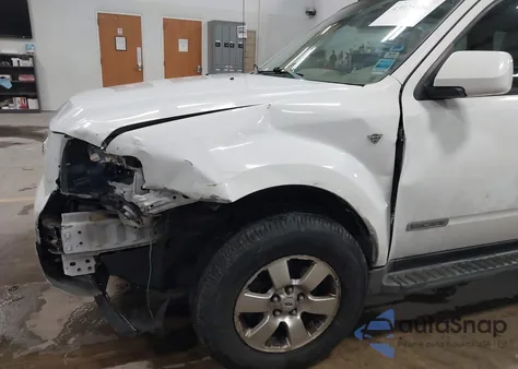 2008 Ford Escape Limited z USA, uszkodzony, nr VIN 1FMCU941X8KB24815